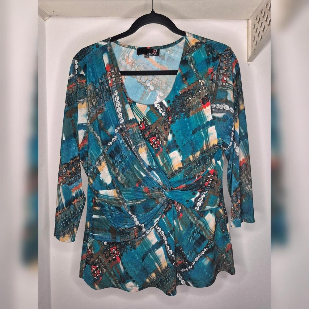 Laura Abstract Flowy Blouse - Picture 2 of 8